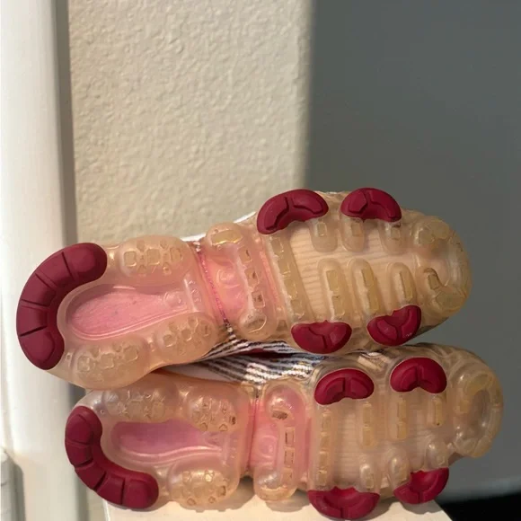 Nike Air Vapormax Flyknit 3 Light Violet Red AJ6910-501 Women's Shoes Size 6 - Picture 8 of 9